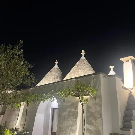 Trullo Luco Villa *