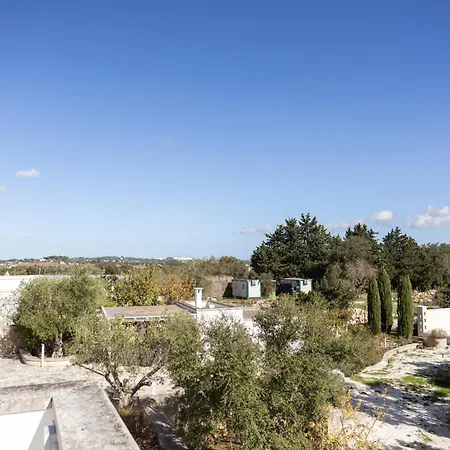 فيلة Trullo Luco *